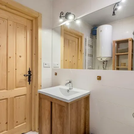 Sobiczkowa Lux Apartament *